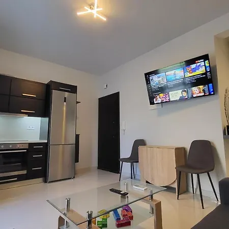 Konnet #1 * Rhodes City