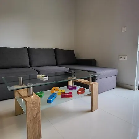 Konnet #1 * Rhodes City