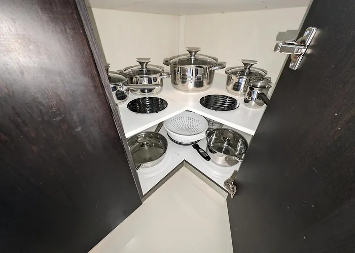 Konnet #1 * Rhodes City